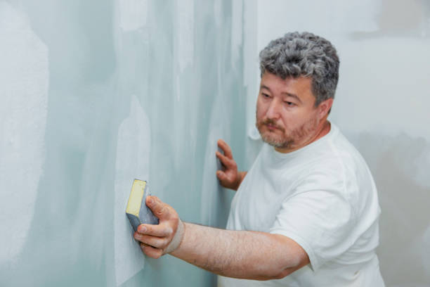 Best Attic Mold Removal  in Coto De Za, CA